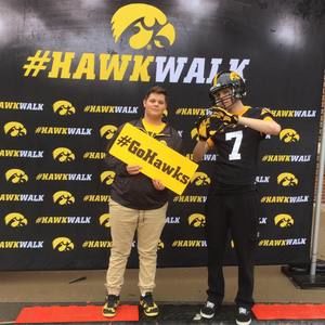 Meet your Posher, Jase